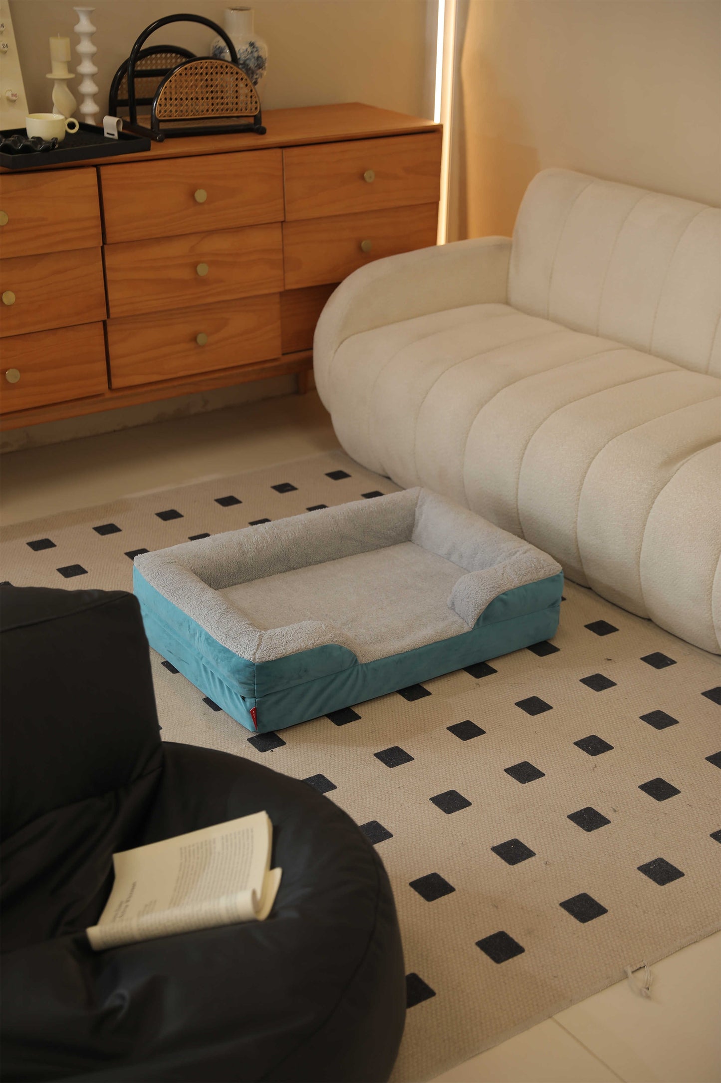 CONCAVE ARCTIC VELVET PET SOFA