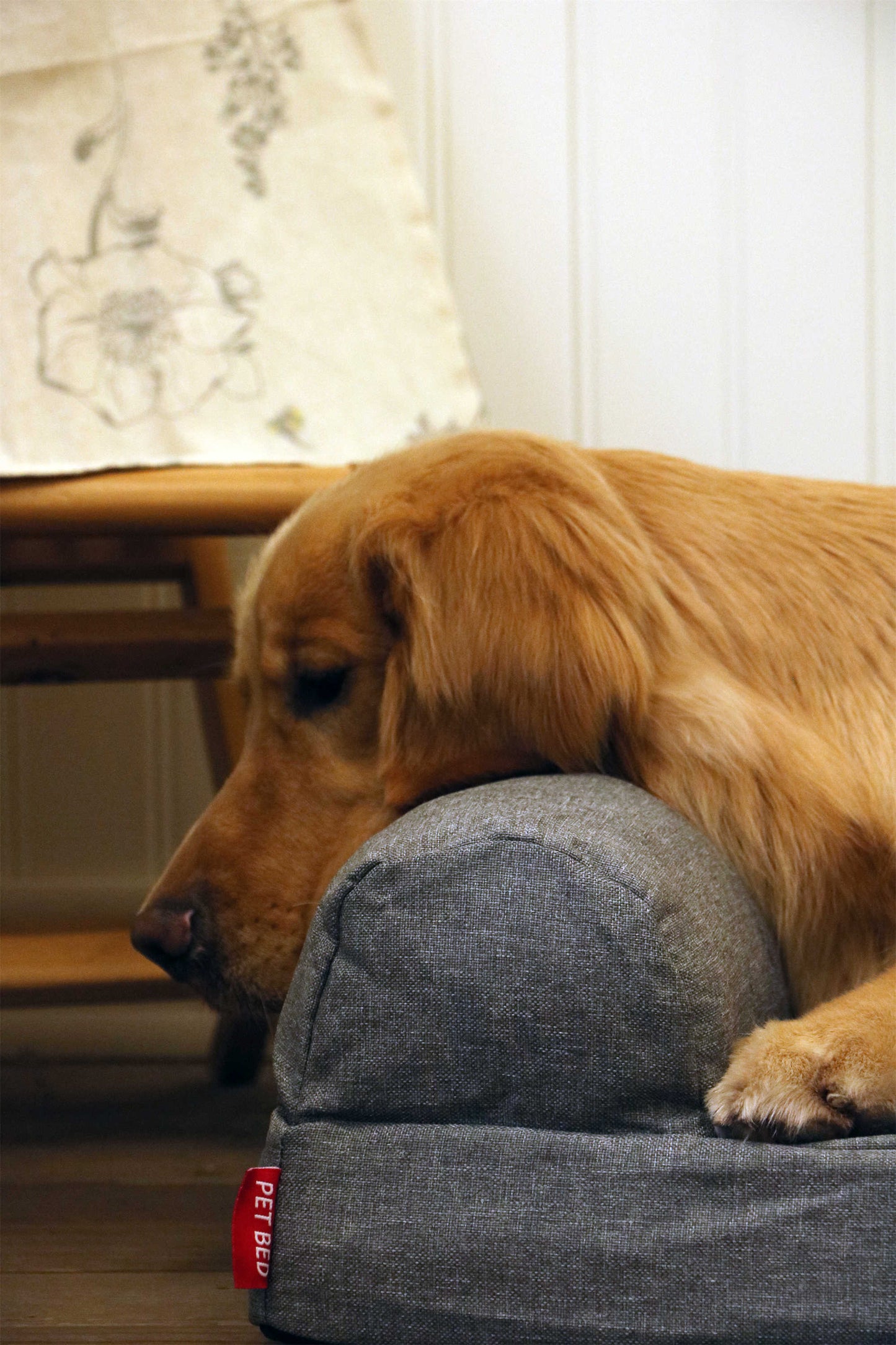 LINEN SINGLE PILLOW PET BED