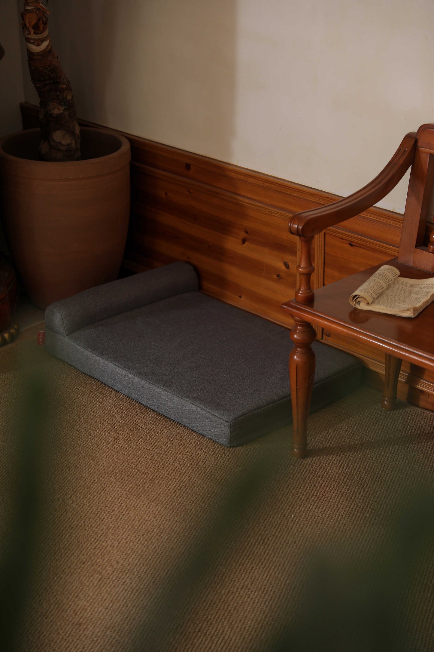 LINEN SINGLE PILLOW PET BED