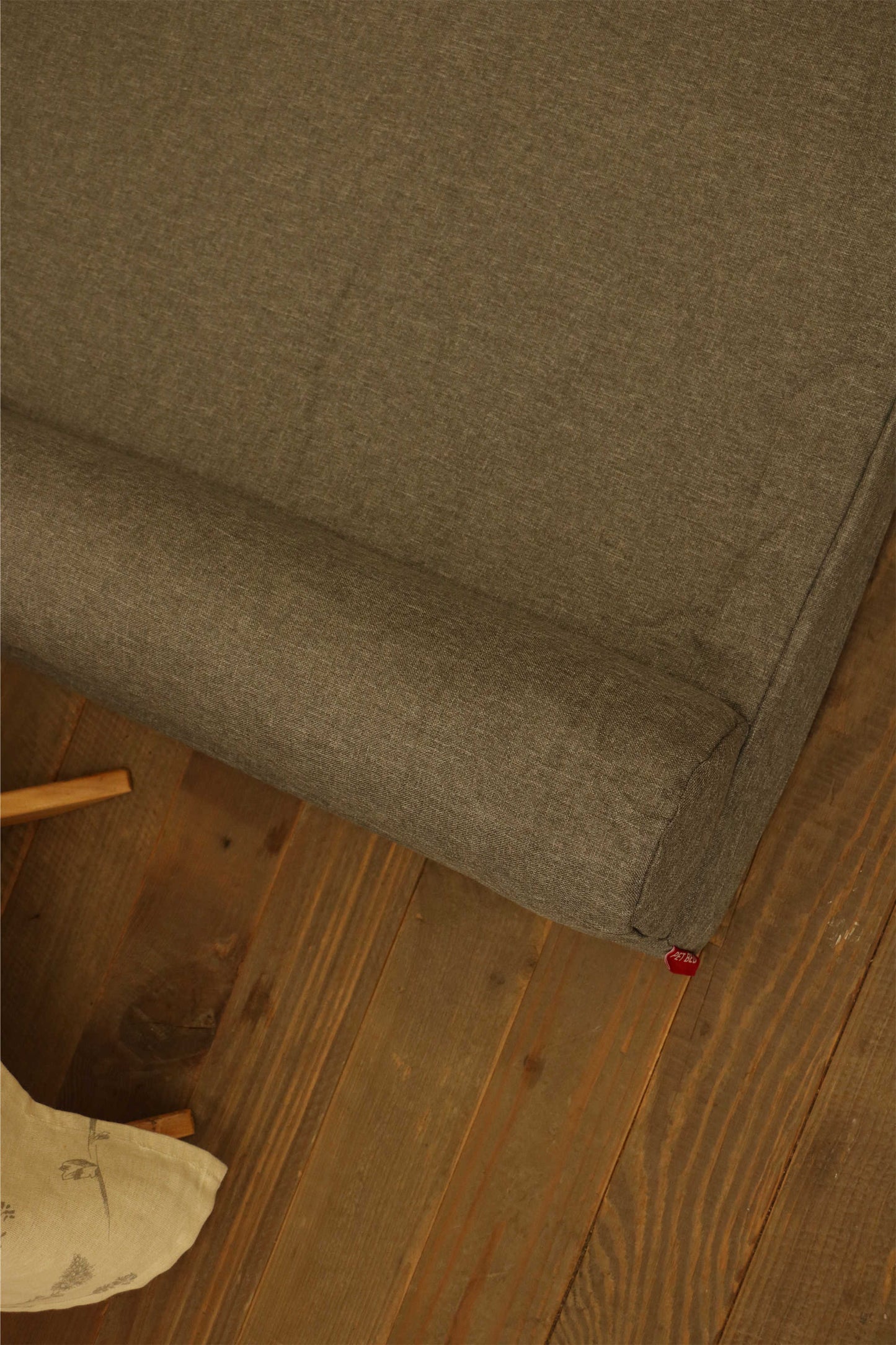 LINEN SINGLE PILLOW PET BED