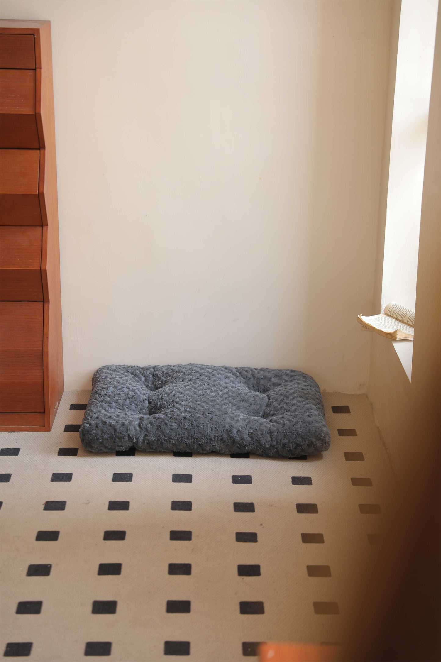 ROSE PLUSH FLAT PET MAT