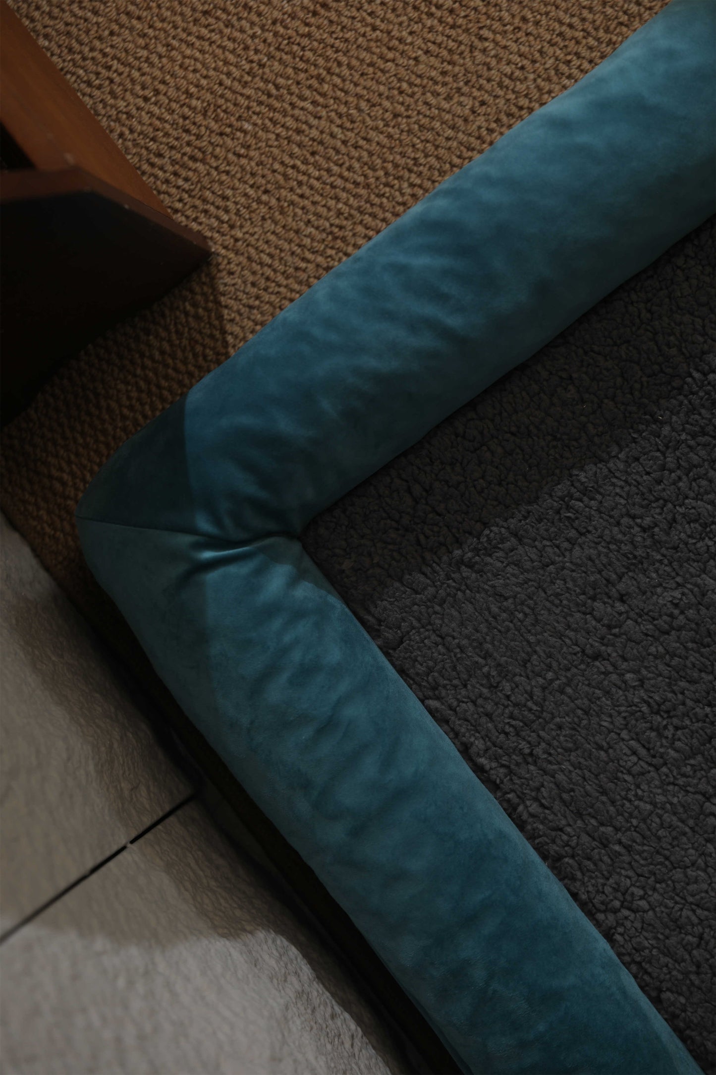 THREE-SIDED BACKREST DUTCH VELVET COTTON FLANNEL PET SOFA