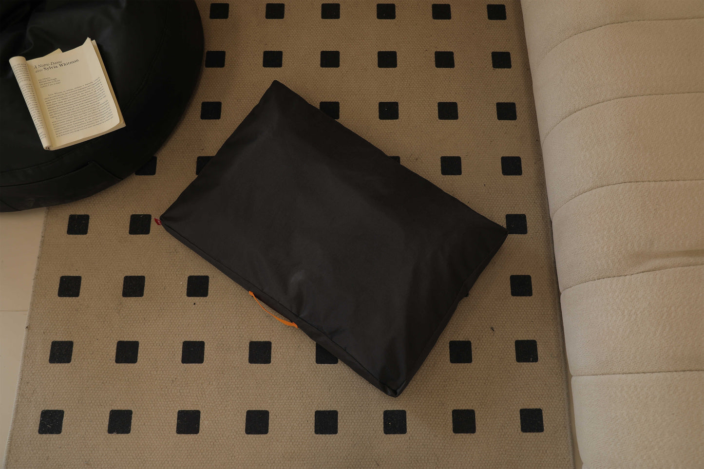 WATERPROOF OXFORD OUTDOOR FLAT PET BED